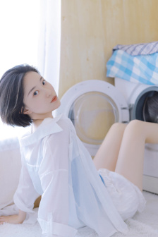 火车上荫蒂添的好舒服视频